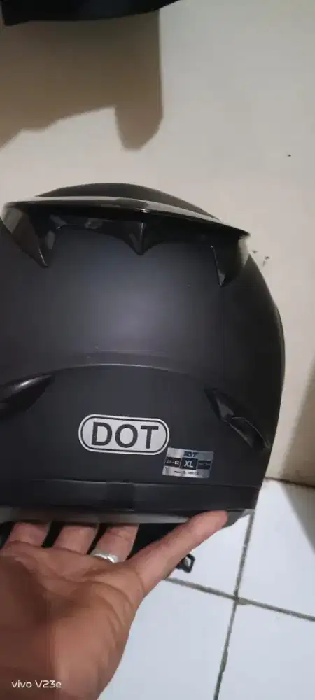 Helm kyt tipe full face