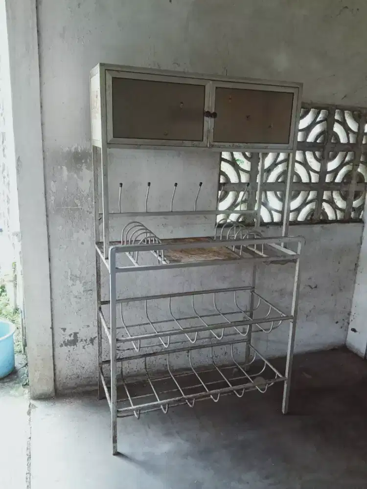 Rak piring aluminium