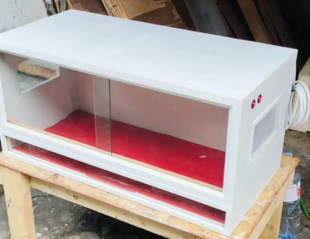 Terarium kandang reptil