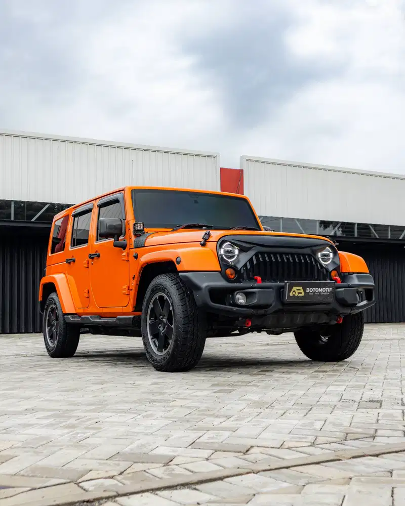 Jeep Wrangler Unlimited Sahara 3.6 JK 4-Doors 2013