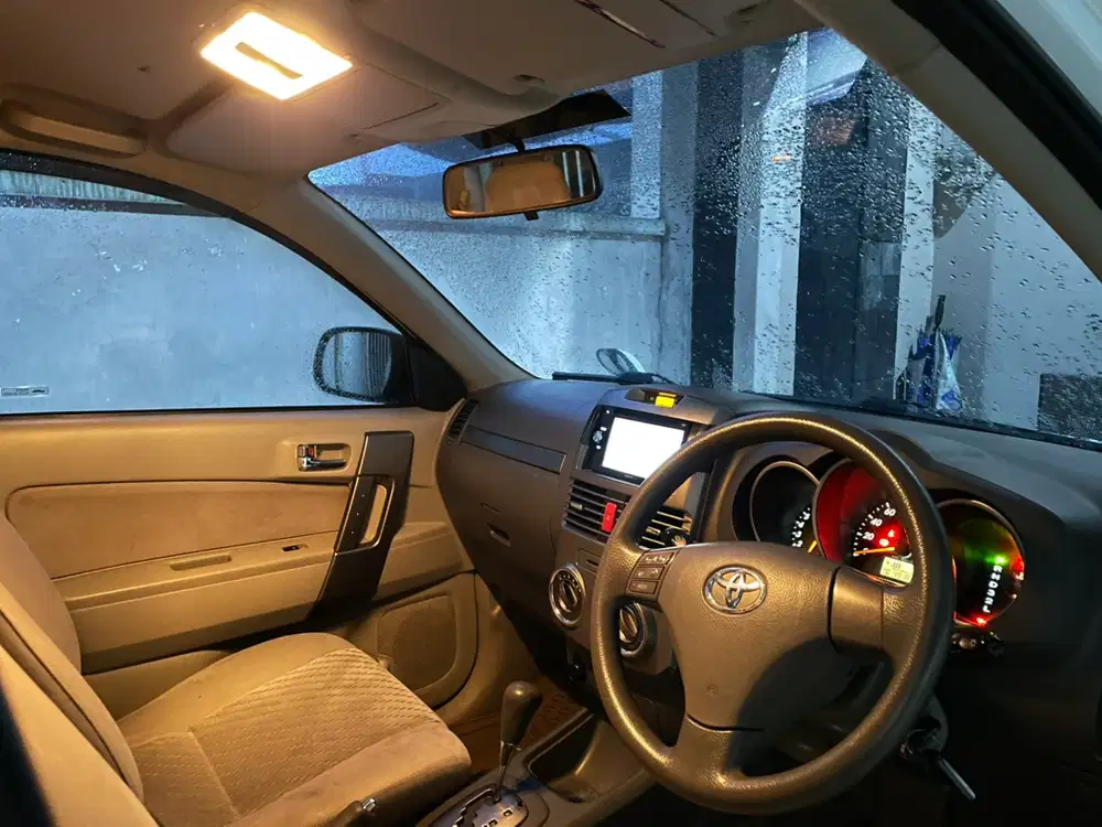 Toyota Rush 2012 Bensin