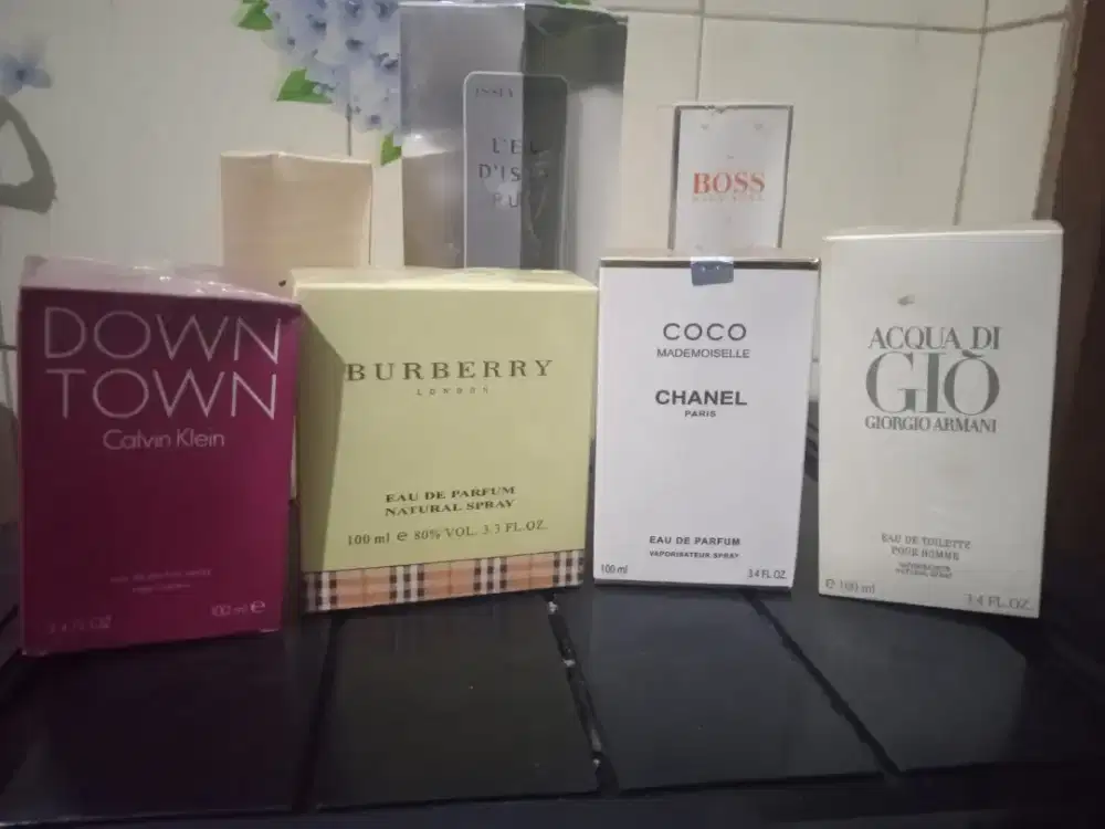 Parfum koleksi pribadi masih segel salonica hologram belum buka samsek