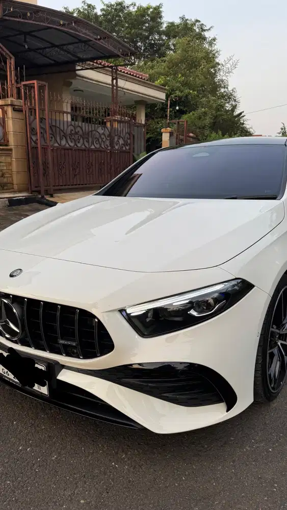 Mercedes-Benz AMG A35 2023 / Reg 2024 – KM Rendah, Putih Mulus