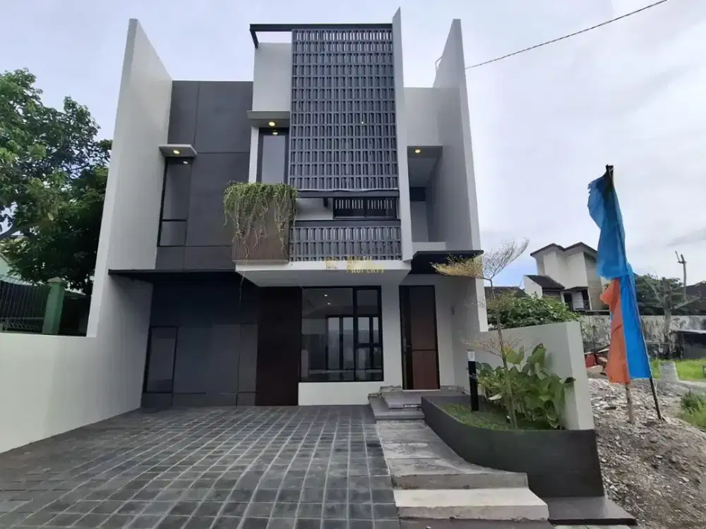 Rumah 2 Lantai di Ngemplak Siap Huni Strategis Dekat RS JIH