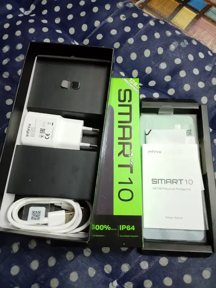 Dusbok + charger original infinix smart 10