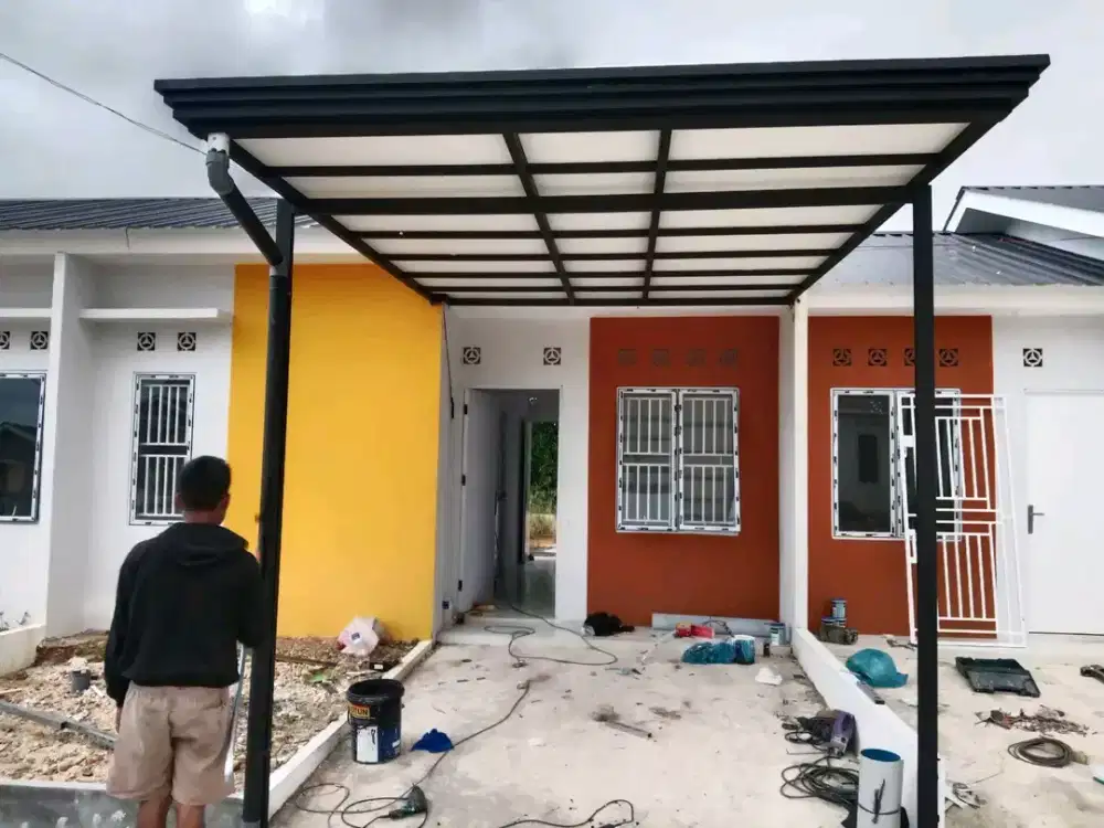 Kanopi besi dan baja ringan