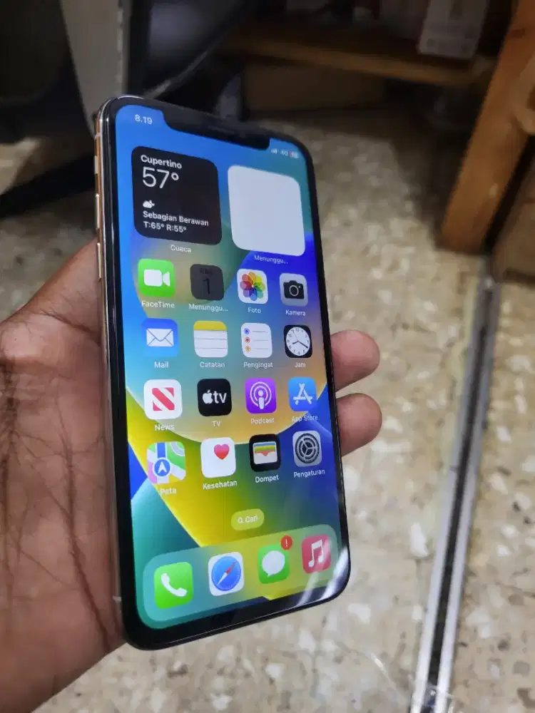 JUAL CEPAT IPHONE X 64GB FULLSET
