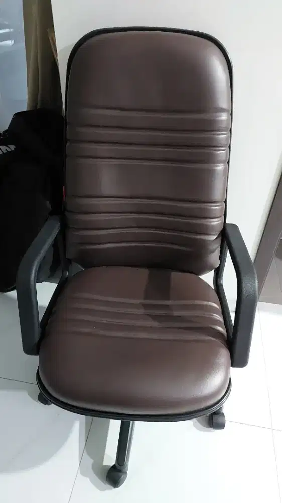 Bangku kantor Chairman