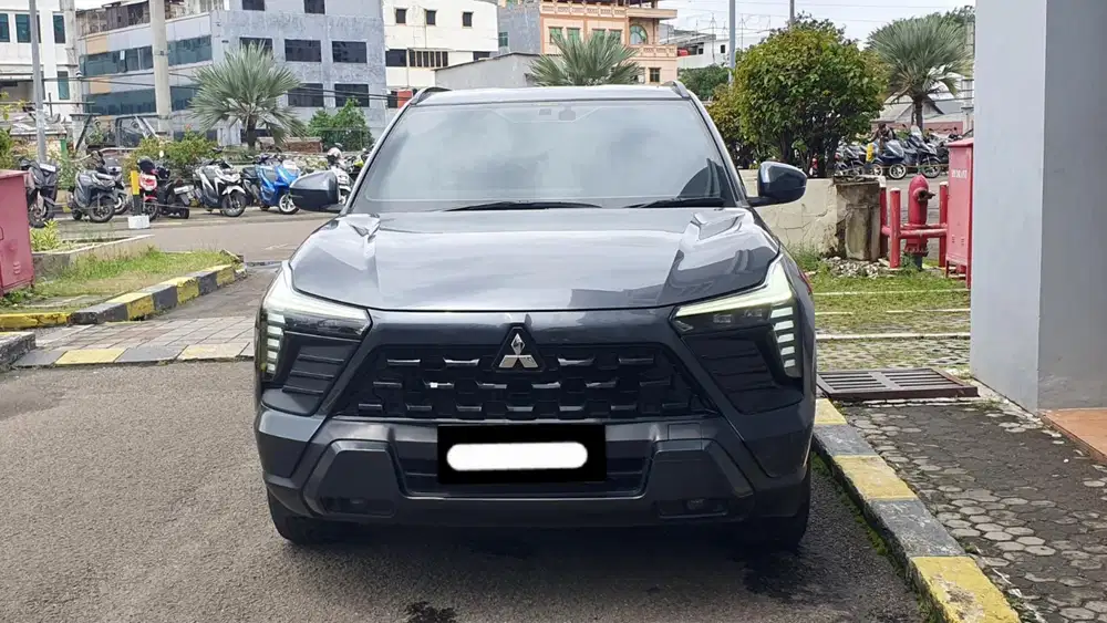 Km10rb mitsubishi xforce ultimate 2024 abu cash kredit bisa dibantu