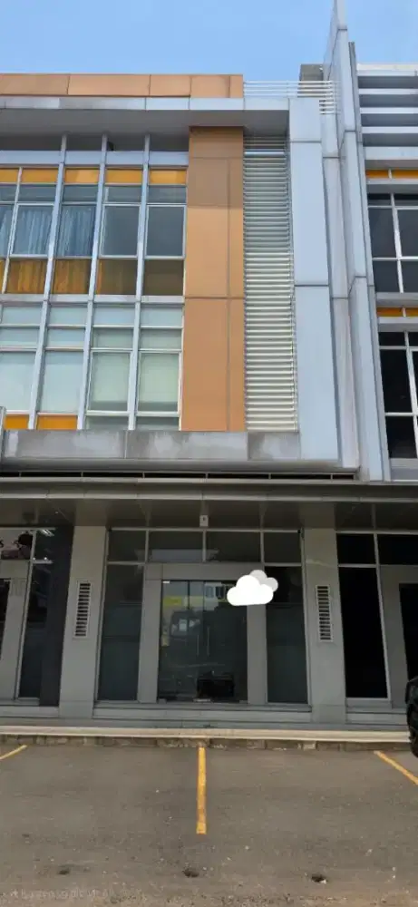 Dijual cepat ruko furnish  3 lantai di Sumarecon Bekasi