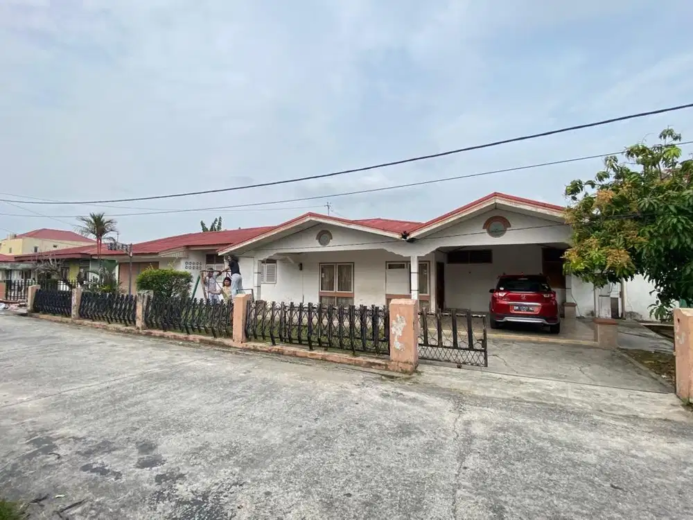 Dijual tanpa perantara BU rumah hop caltex pusat kota