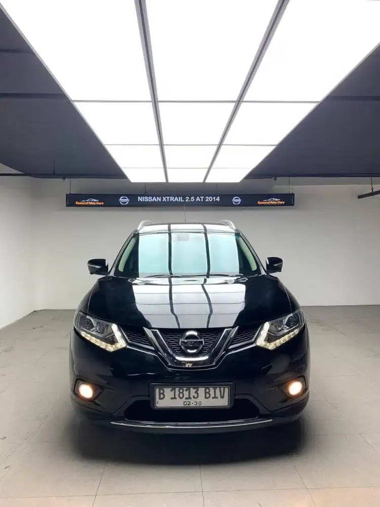 Nissan X-Trail T32 2.5 AT 2014