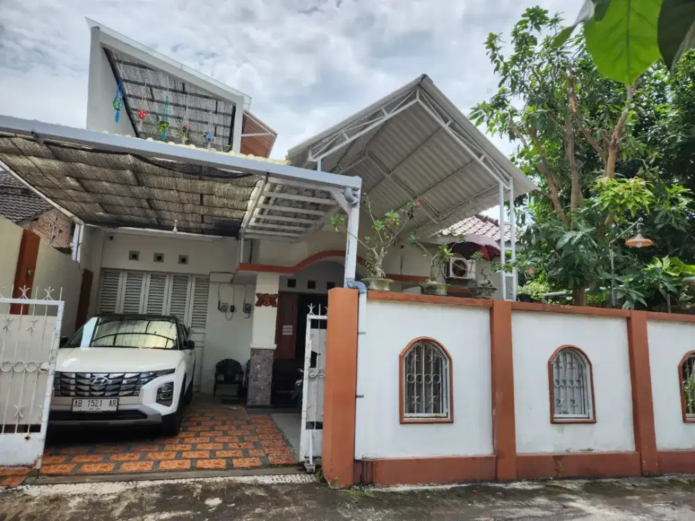 Jual rumah bagus wirosaban kodya