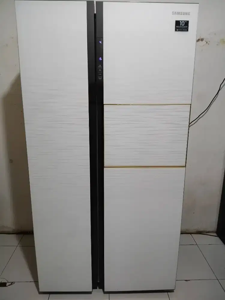 Dijual kulkas side by side samsung masih mulus