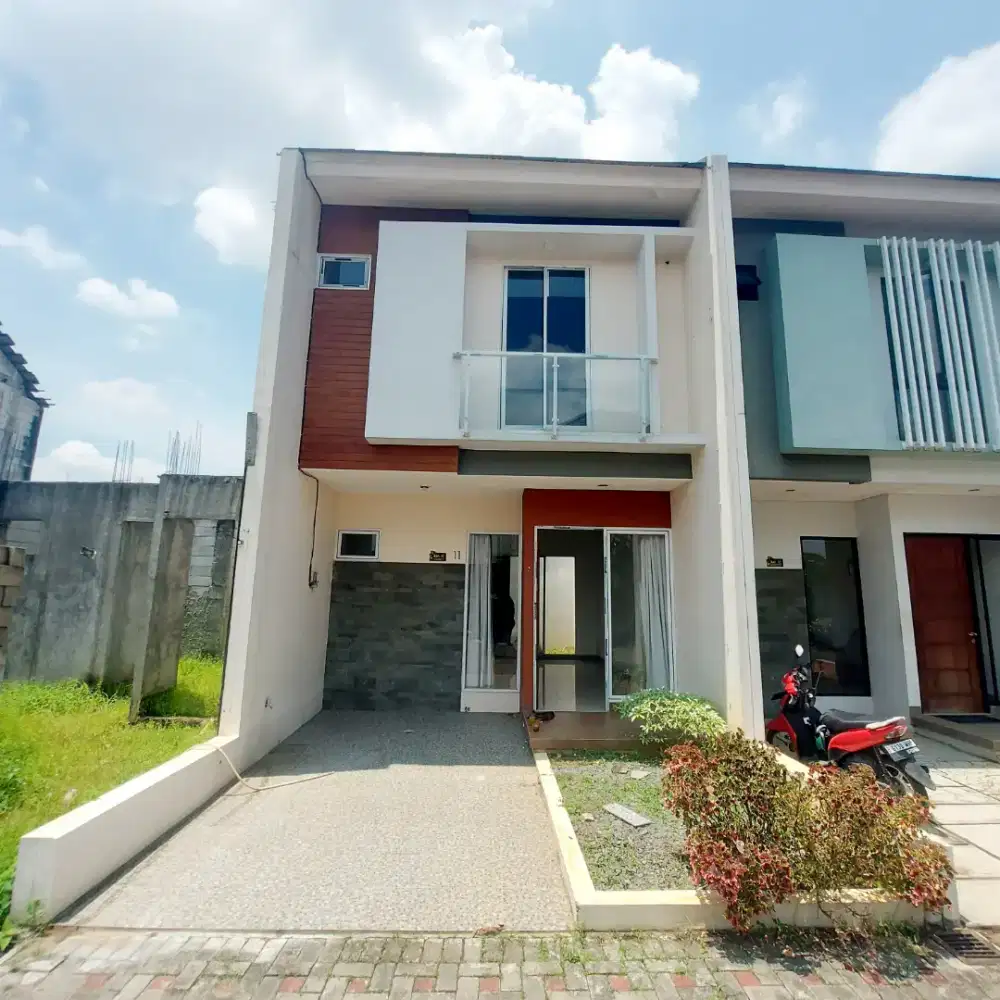 Over Kredit 90JT Rumah 2 Lantai @DISSY RESIDENCE, Pamulang Tangsel