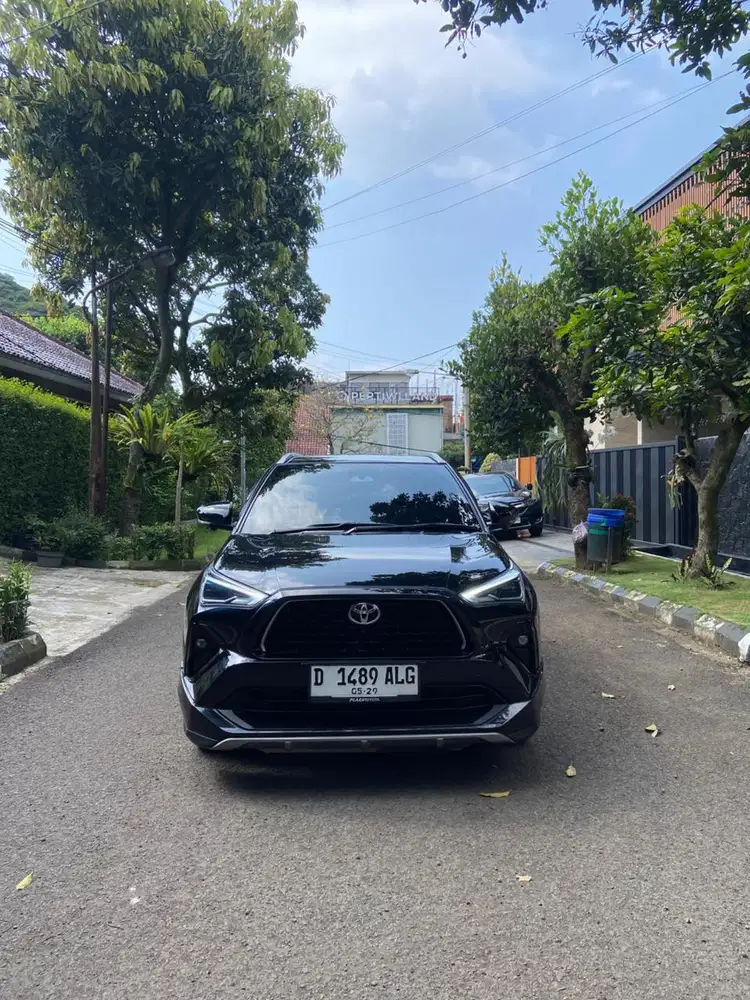 TOYOTA YARIS CROSS 1.5 S HV CVT TSS THN 2023 KM 8 RB