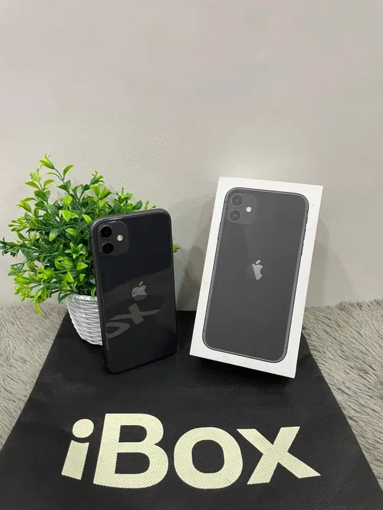 IPhone 11 64GB iBox Black lengkap Fullset BH 100% Sinyal Permanent