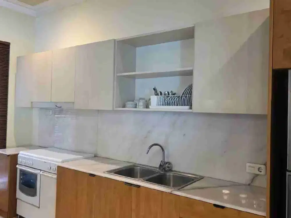 Sewa Rumah Dian Istana Full Furnish Bagus