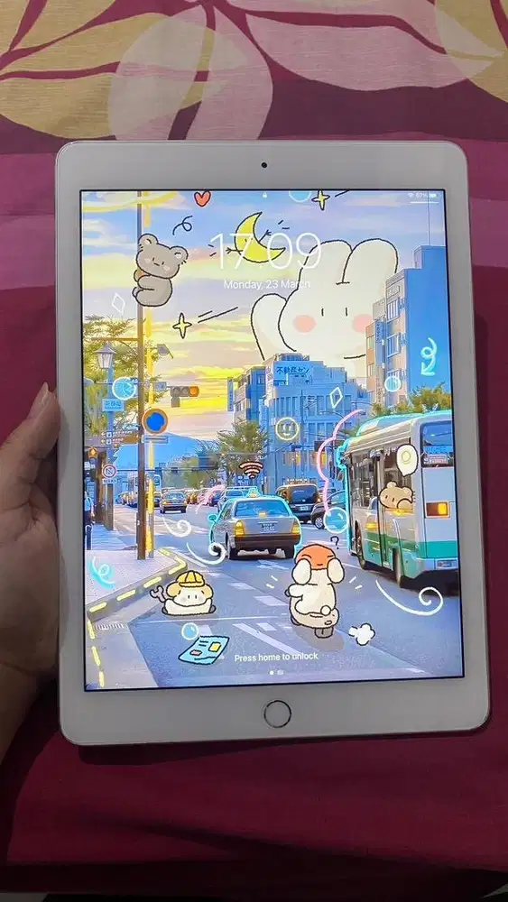 IPAD GEN-6 (32GB) SILVER