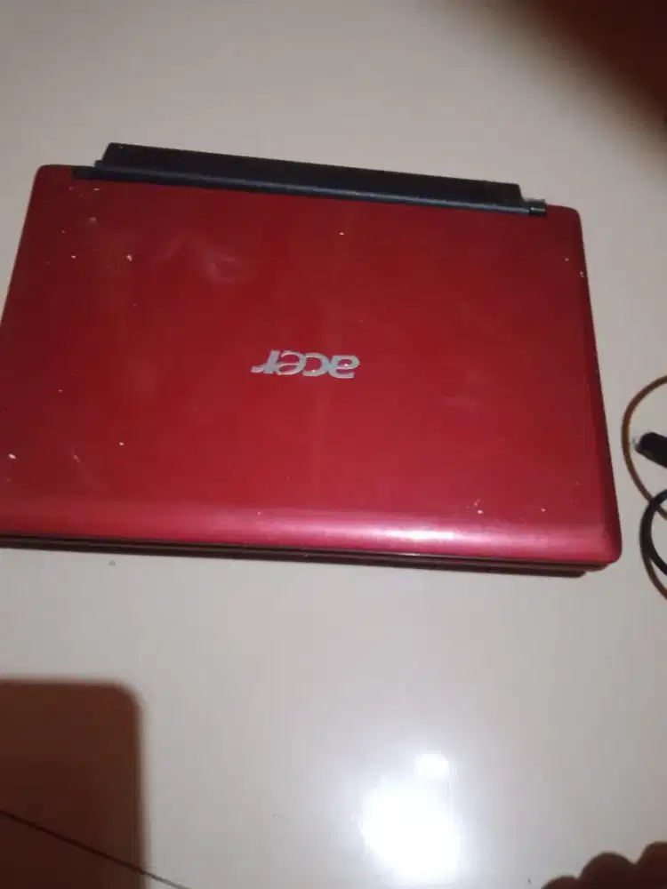 Acer laptop butuh service