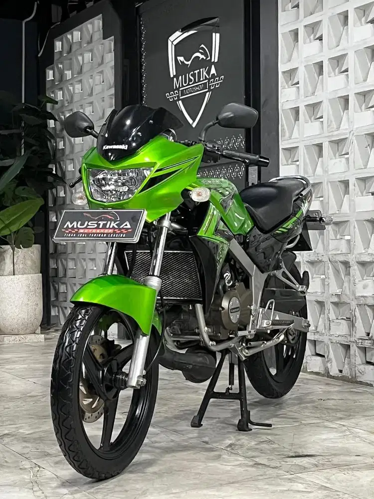 Kawasaki ninja R 2014 antik