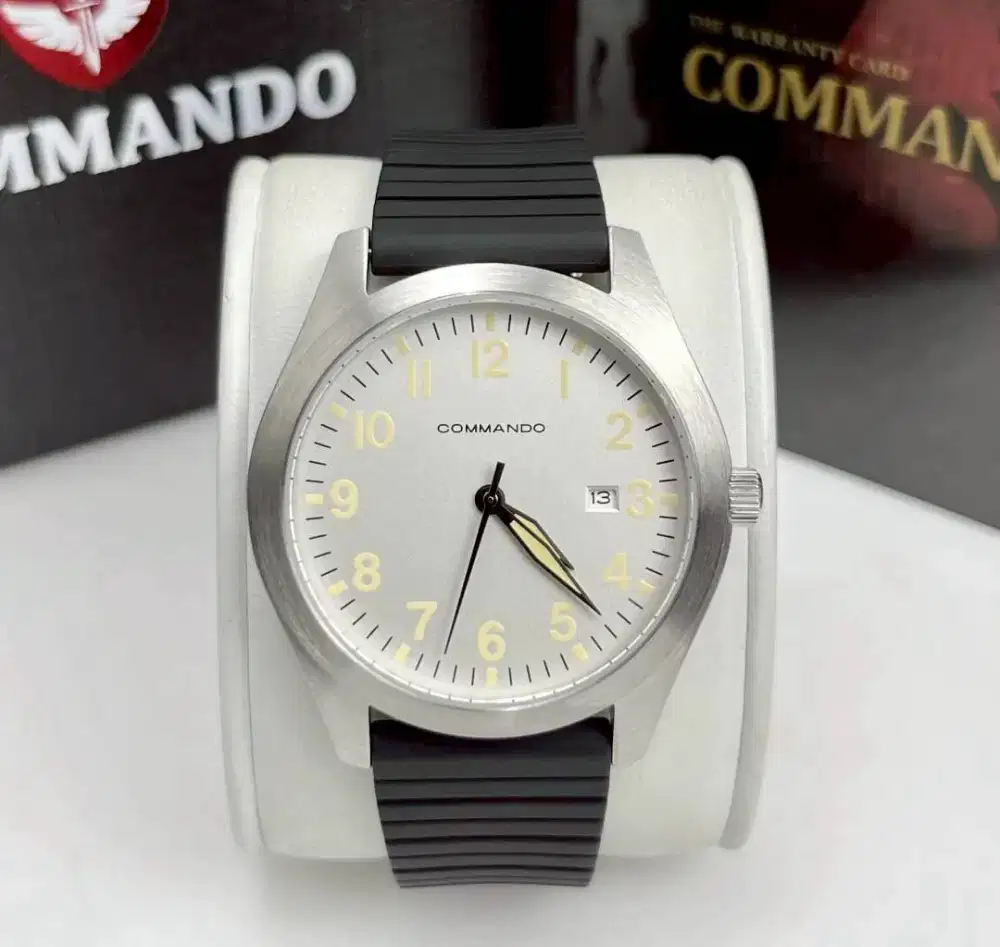 Jam Tangan Commando CM 7018