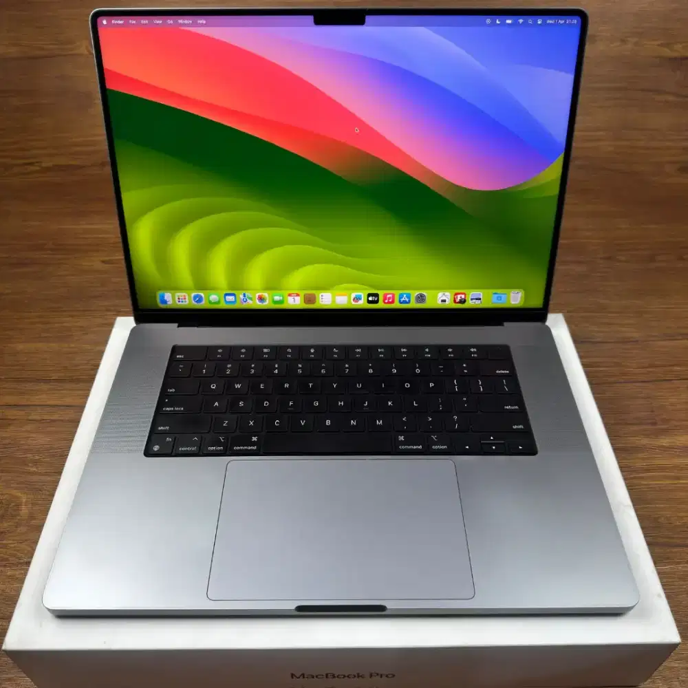 Macbook m1 pro 2021 16 inch ram 16gb ssd 512gb fullset mulus ex ibox