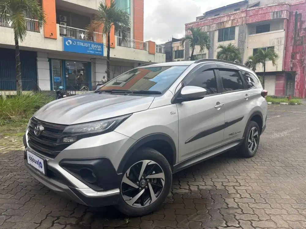 KM Rendah - Toyota Rush S Bensin - AT 2020