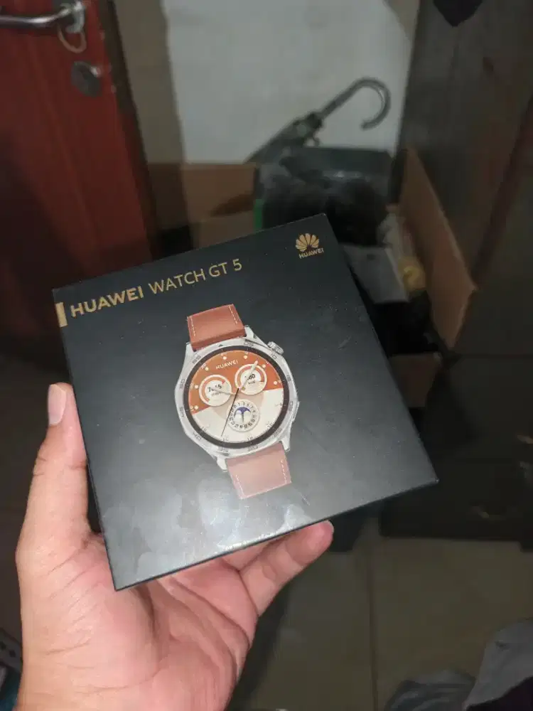 HUAWEI Watch GT 5 baru