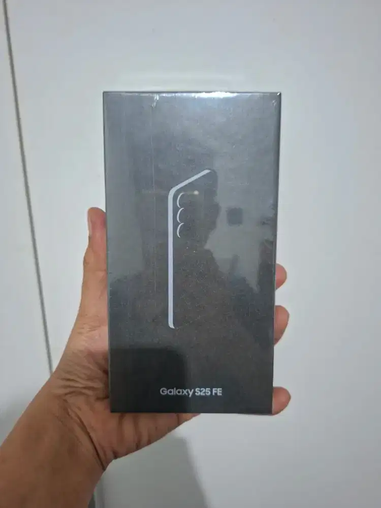 Samsung Galaxy S25 Fe 8/512 Baru