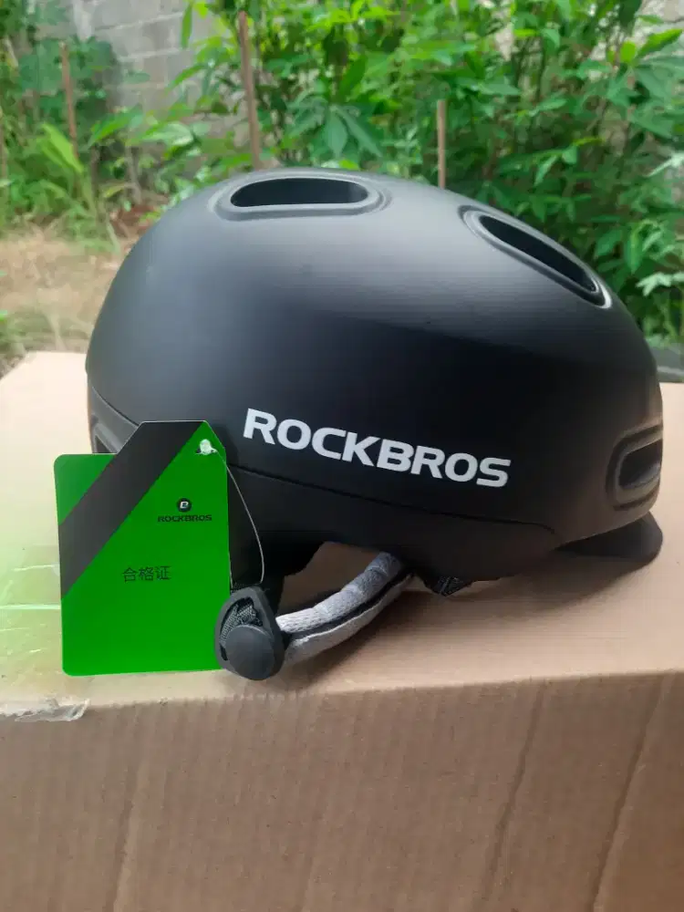 Helm sepeda rockbros