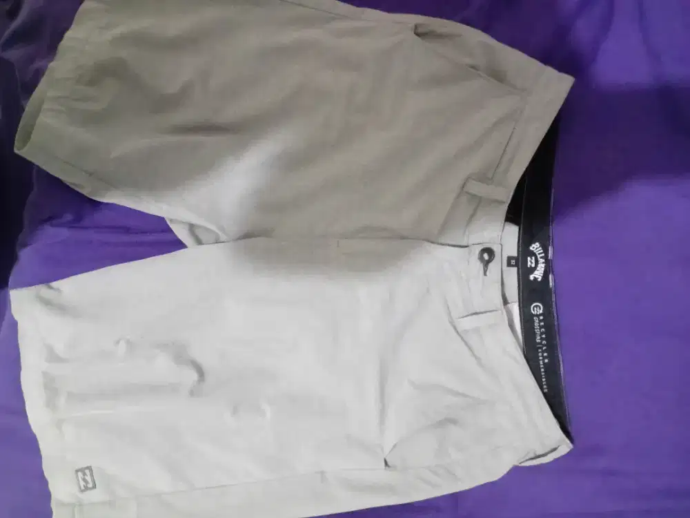 Celana pendek second pria merk billabong crossfire mid gray