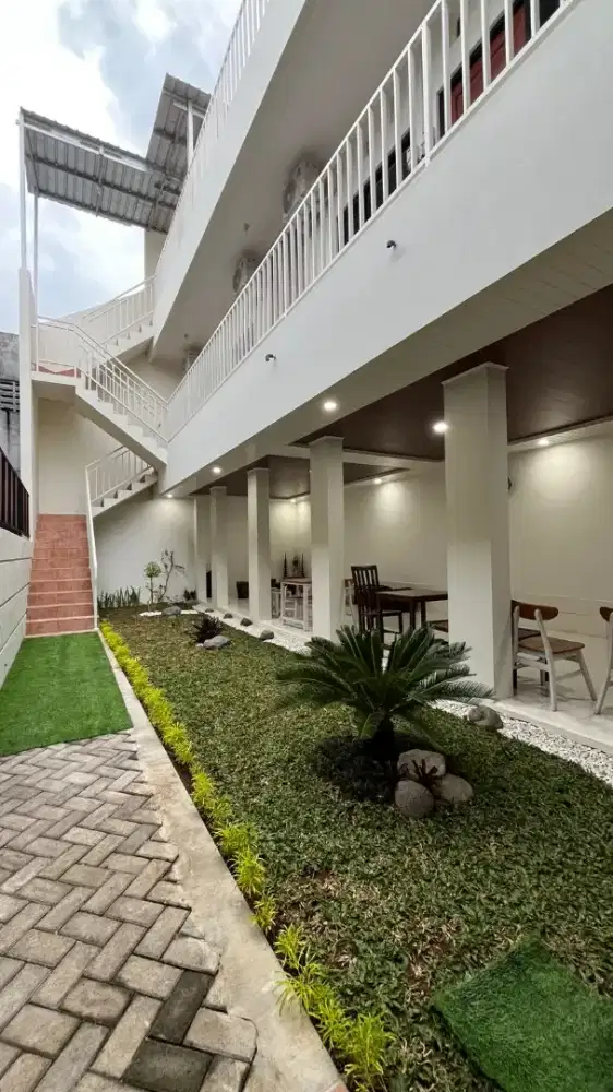 Griya Seraya, Kos bulanan