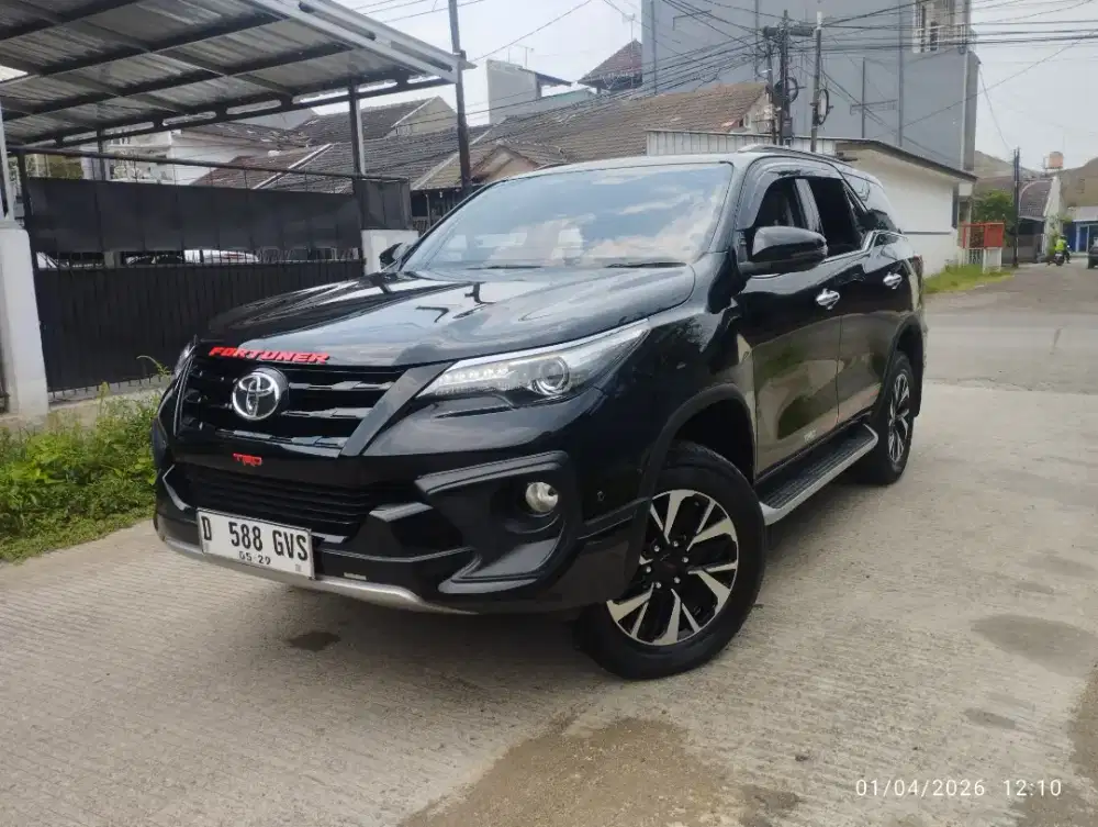 Mulus VRZ TRD 2.4 AT Diesel