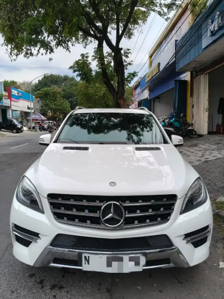 Mercedes-Benz ML 400 AMG 2015 Matic Putih KM Low