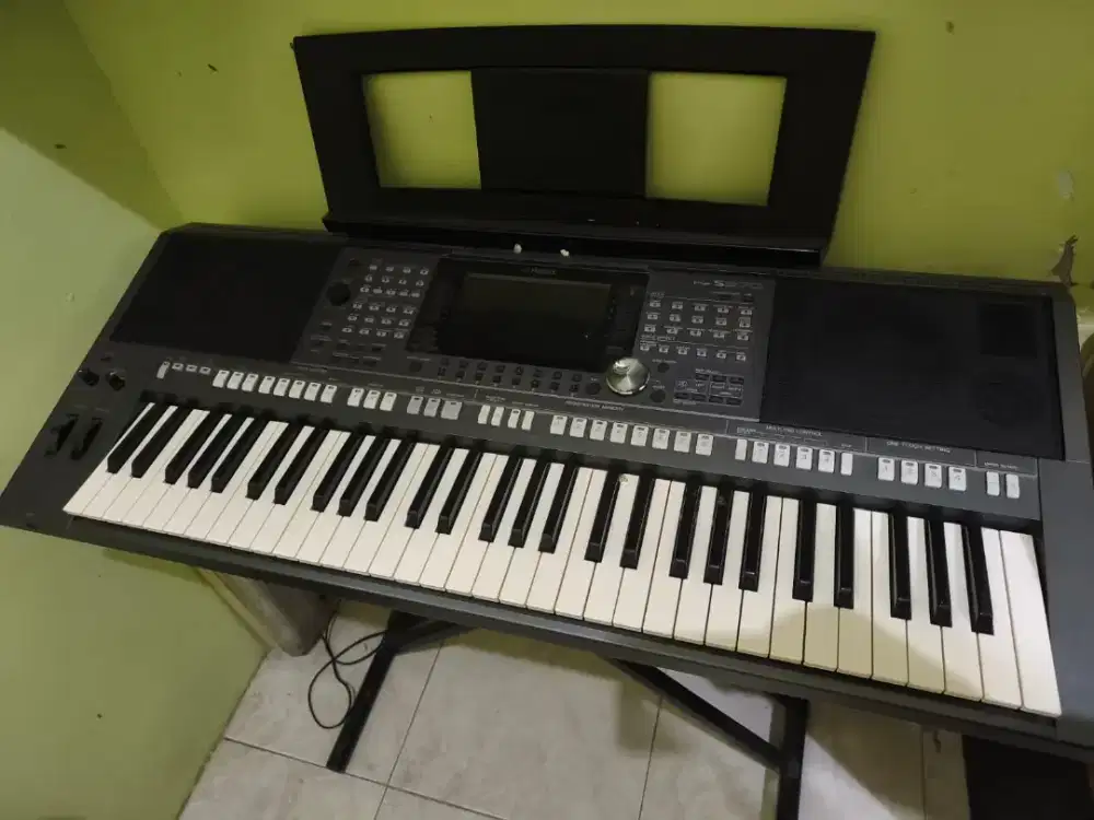 Yamaha PSR-S970 Mulus Full Normal + Stand | Siap Pakai NEGO