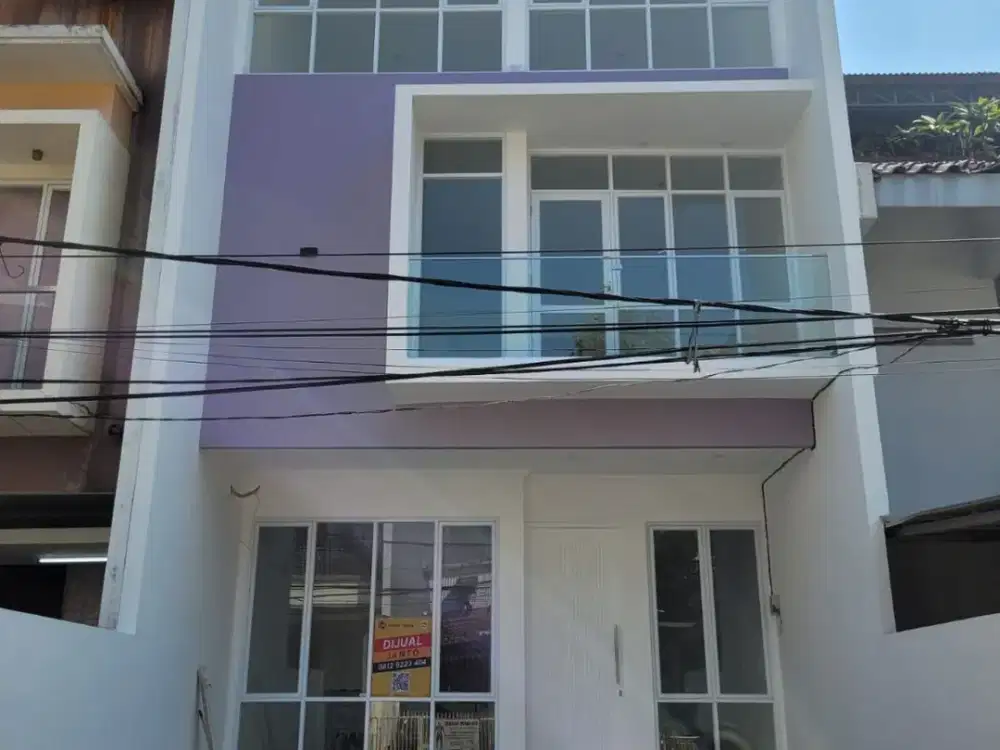 Dijual Rumah Brand New Kelapa Hibrida Kelapa Gading Uku 6X15 Hdp Selatan 3,5 Lantai Bagus Siap Huni
