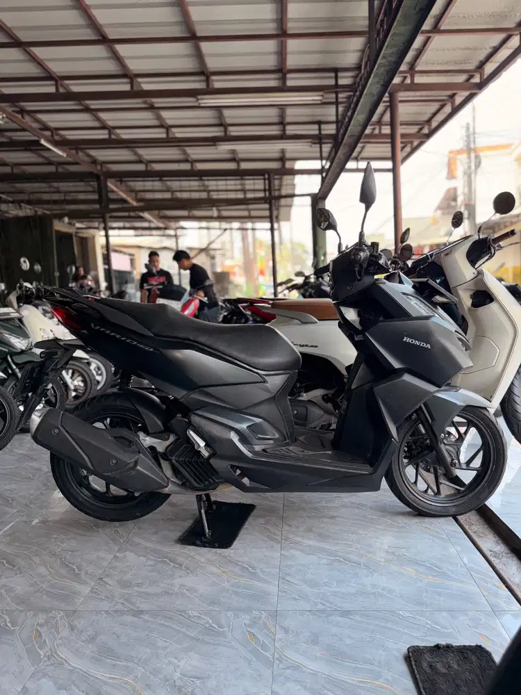 HONDA VARIO 160 2023 Odo low good condition