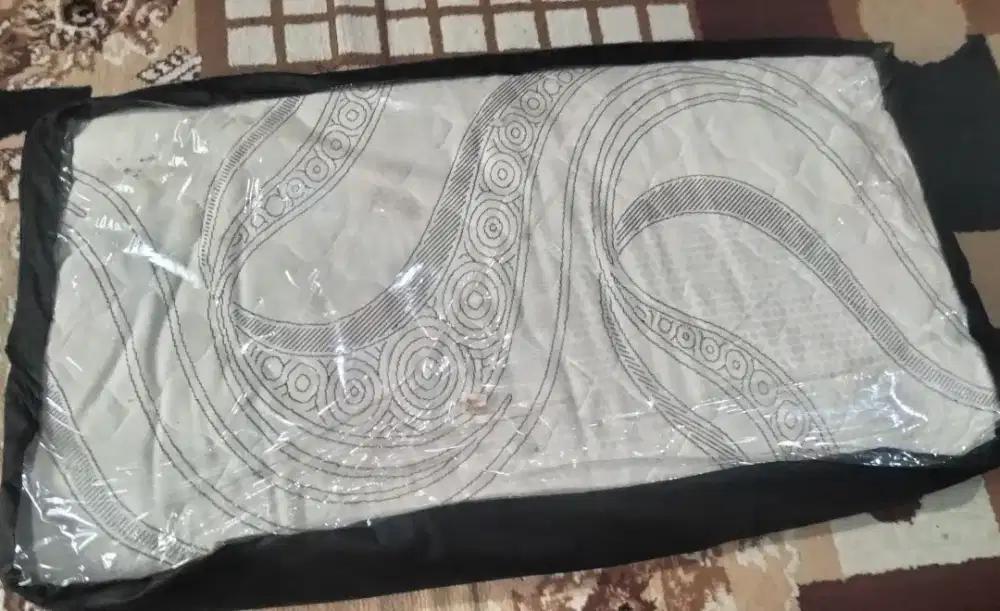 DI JUAL KASUR LIPAT PRELOVED UKURAN L 83 cm P 181 cm