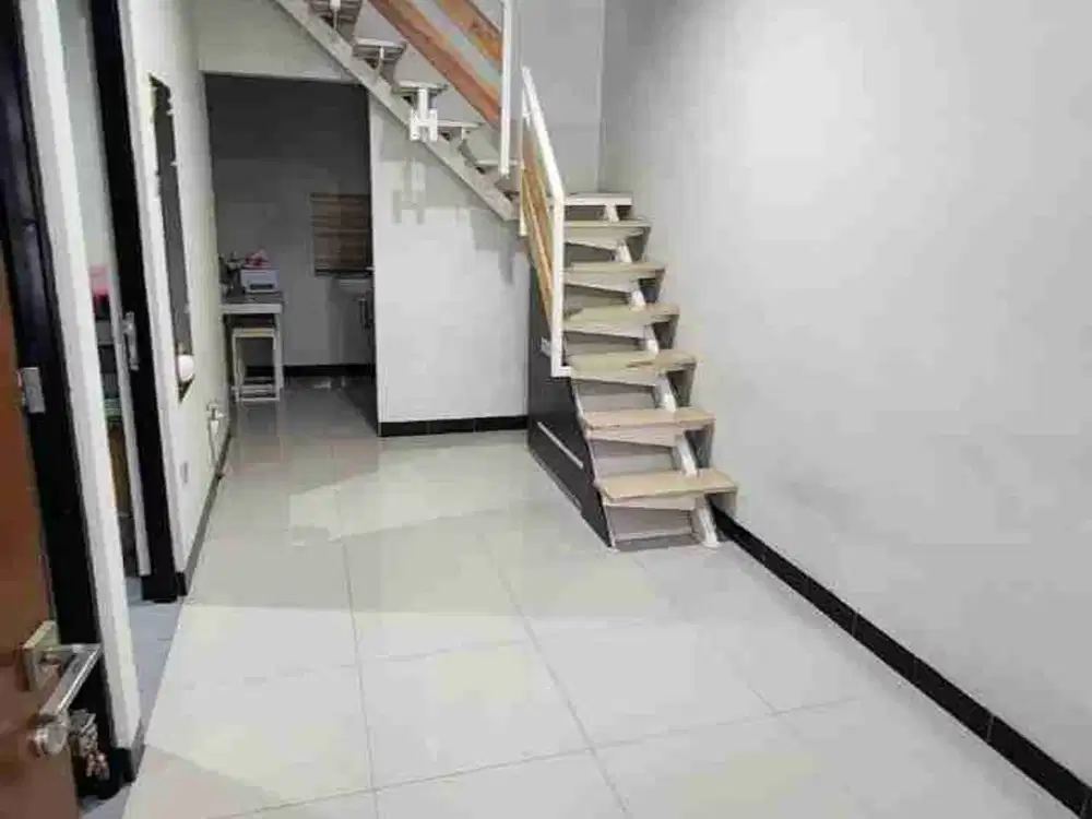 SARIWANGI 2LANTAI HARGA 725JT NEGO