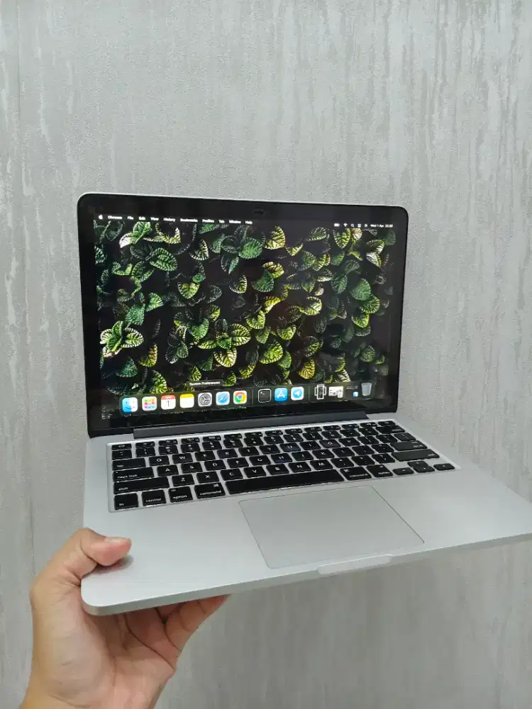 Laptop Macbook Pro 8/256