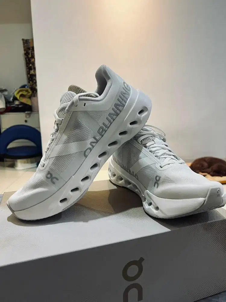 On Cloudsurfer Next White Original | Unused (Only Tried On) | Size 39