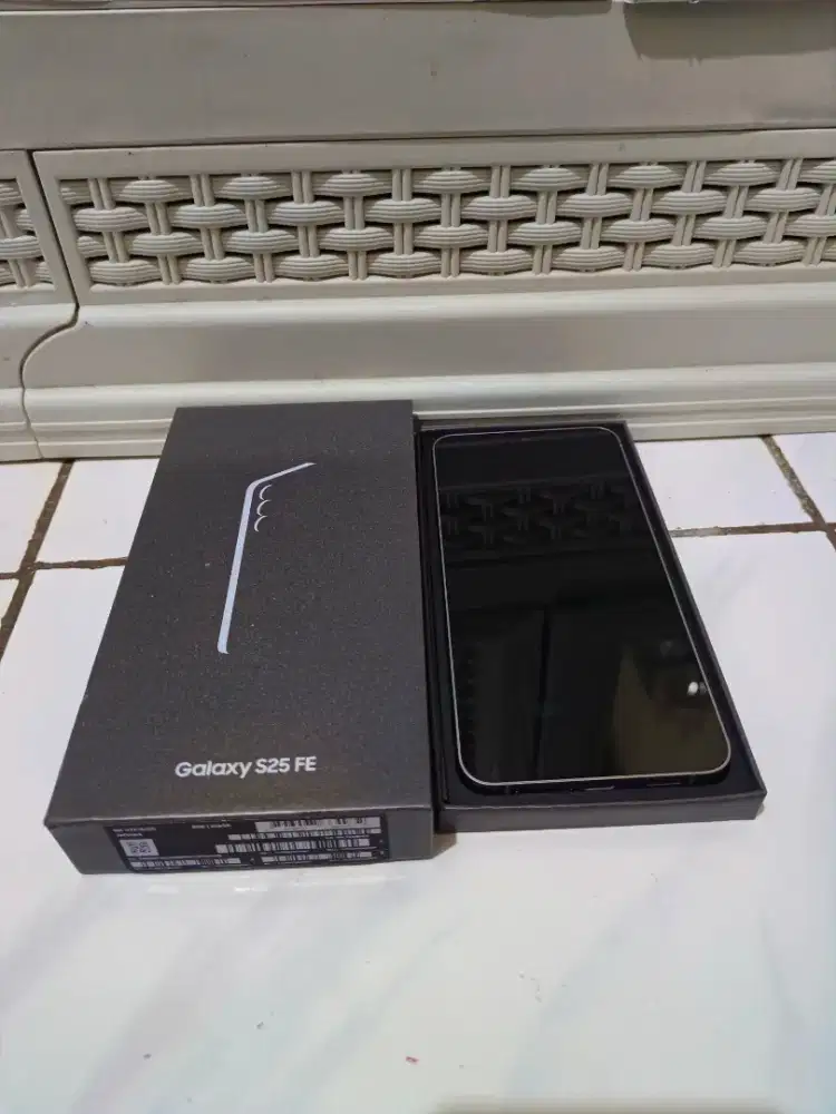Samsung s25 fe 8/256