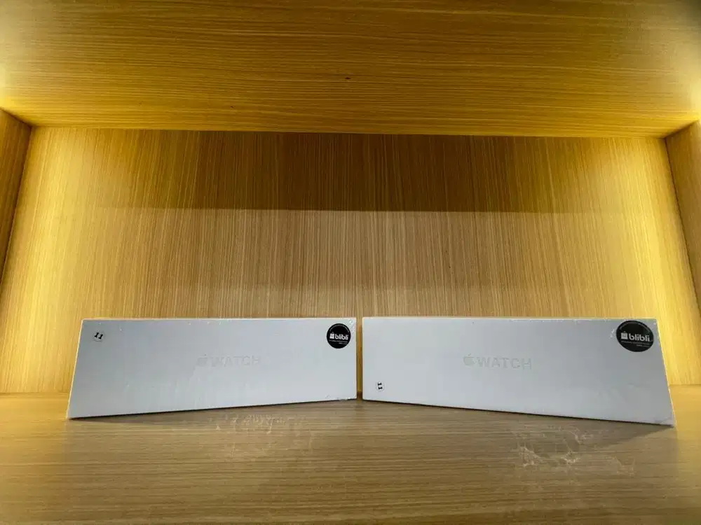 APPLE WATCH GEN 10 BRAND NEW