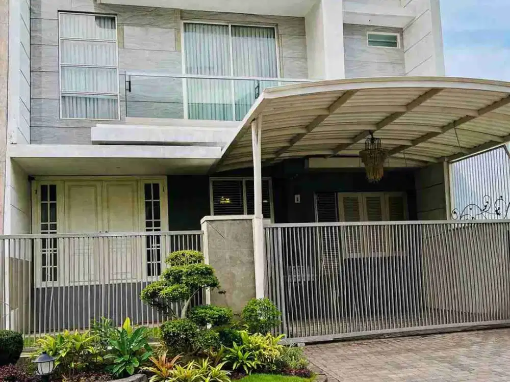 dijual rumah di mulyorejo pakuwon city,full furnished