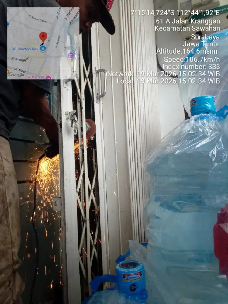 SERVIS PINTU HARMONIKA DAN ROLING DOOR