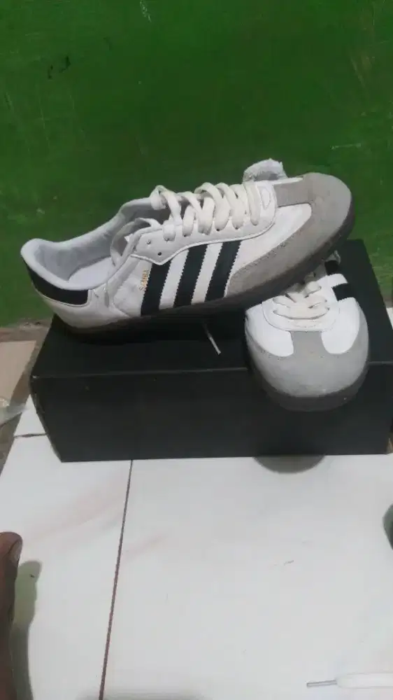 Jual sepatu baru