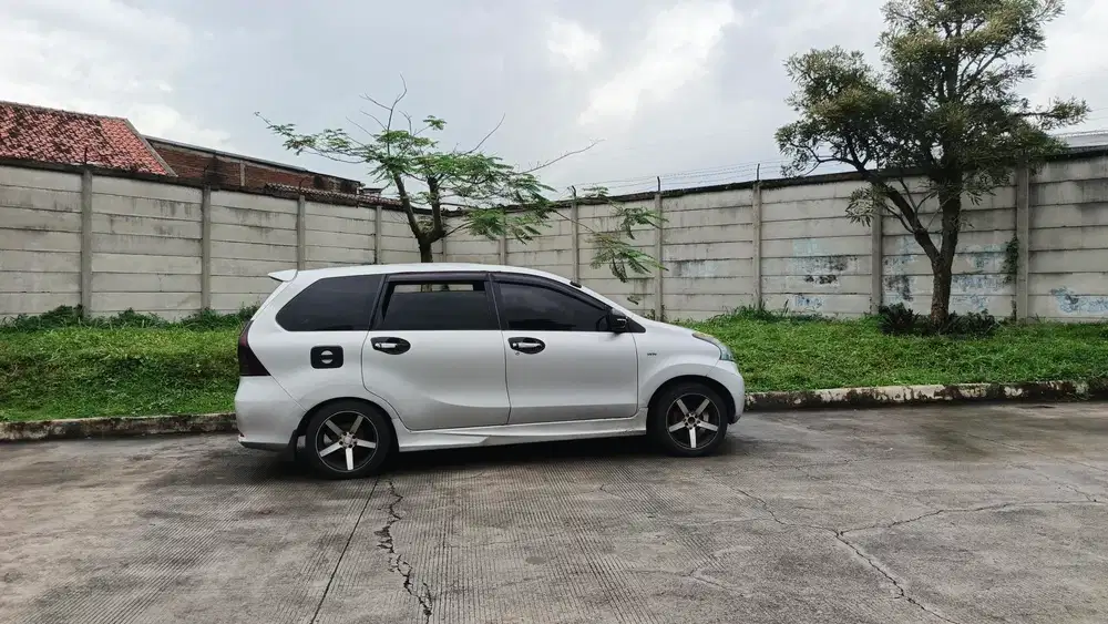 Toyota Avanza 2013 Bensin