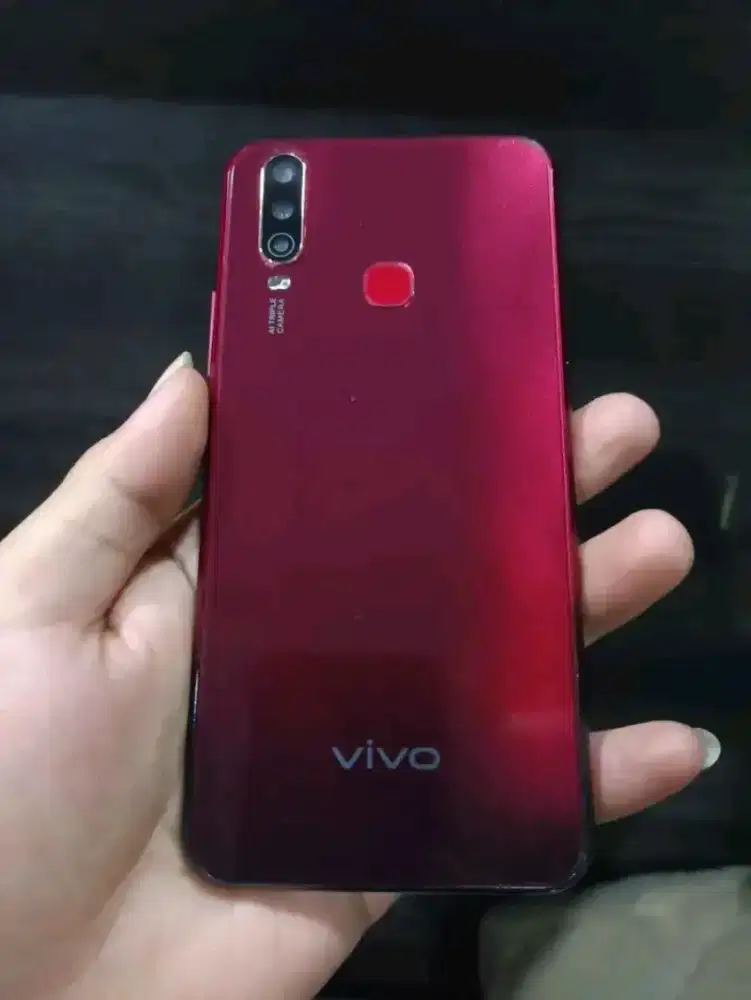 Vivo y17 ram 8/256 hp casan no minus