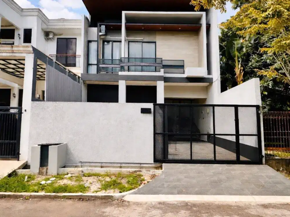 Rumah Kokoh Design Modern Minimalis di Komplek Favorit Cinere